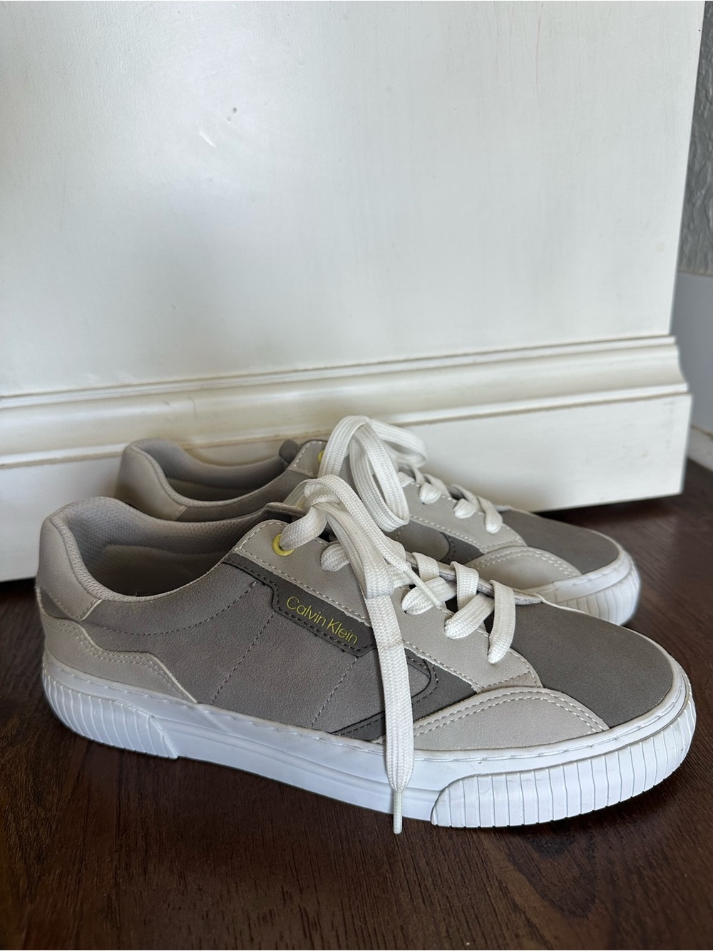 Calvin Klein Light Gray & White Low-Top Sneakers